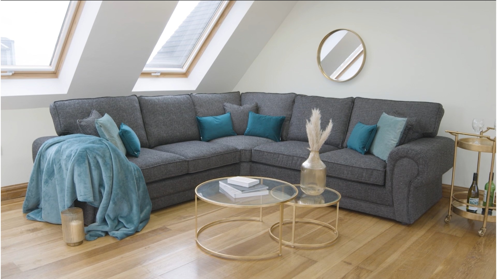 Verona Corner Sofa view 2